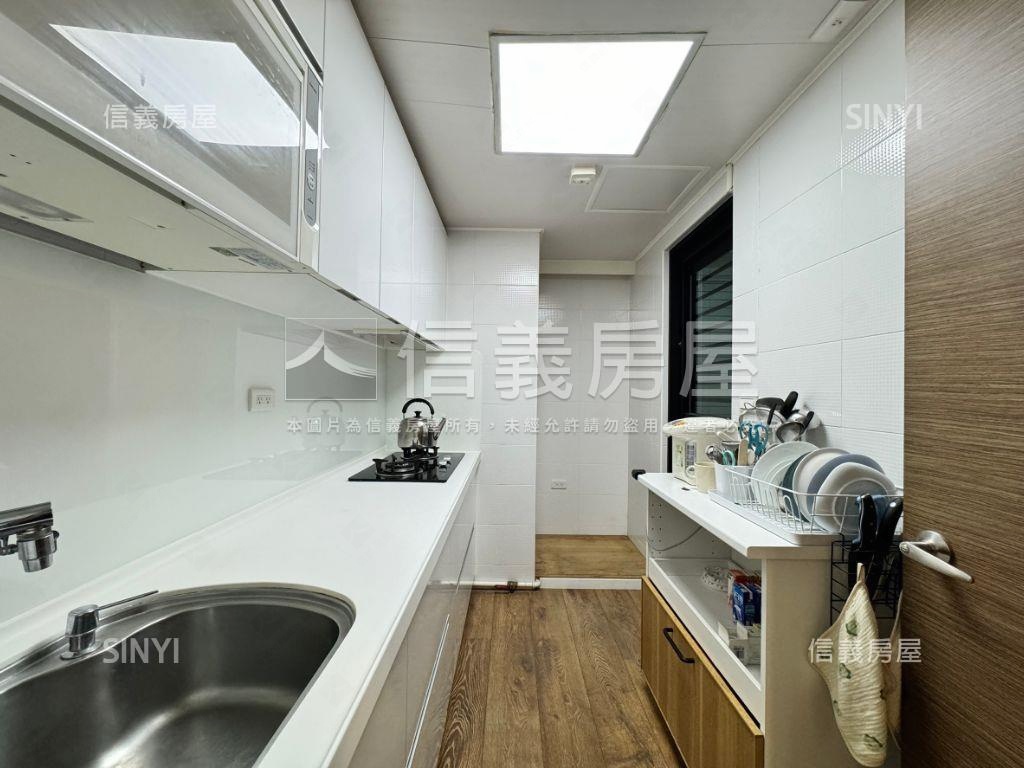 經典環球市房屋室內格局與周邊環境