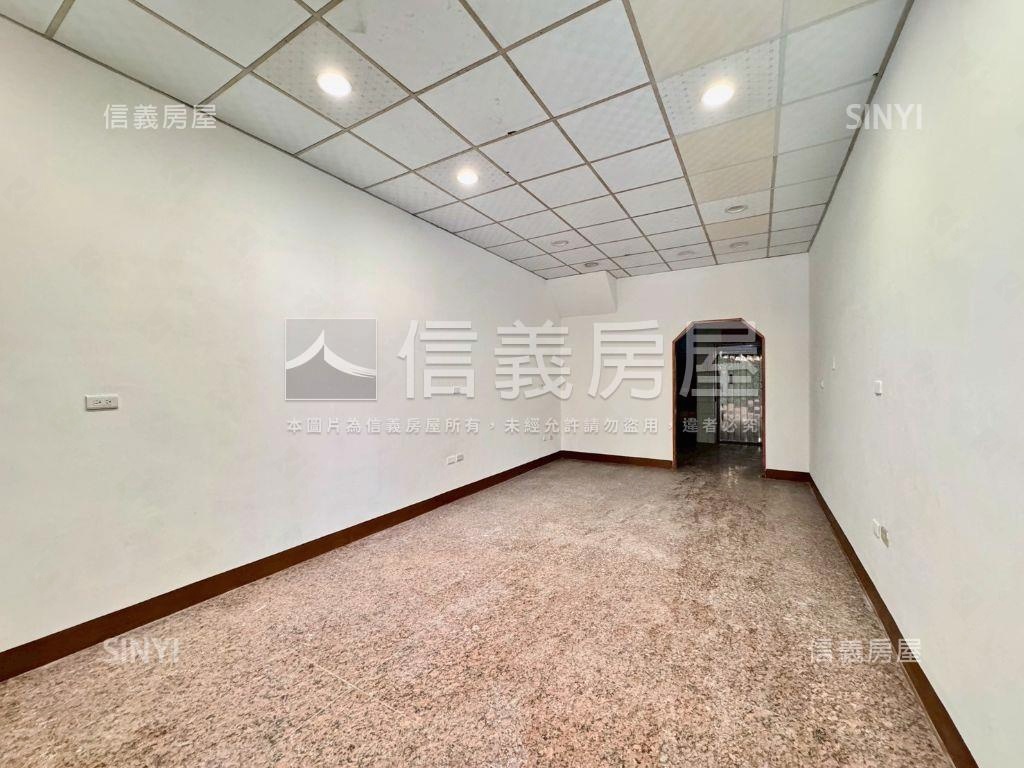 遼寧正街騎樓黃金透店房屋室內格局與周邊環境