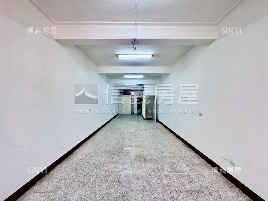 遼寧正街騎樓黃金透店房屋室內格局與周邊環境