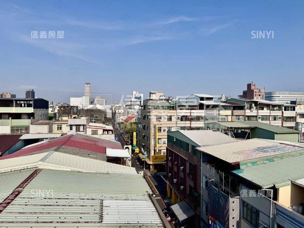 遼寧正街騎樓黃金透店房屋室內格局與周邊環境