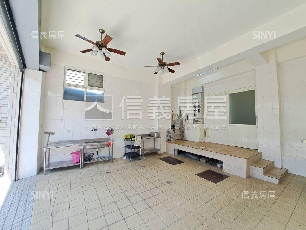東山路稀有八米面寬透店房屋室內格局與周邊環境