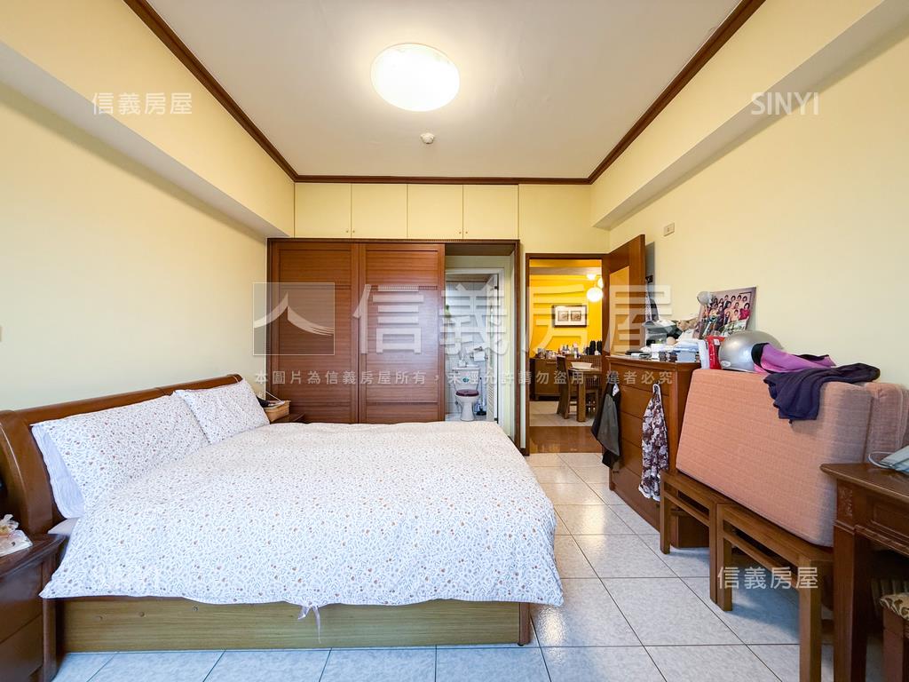 榮總採光通風美四房平車房屋室內格局與周邊環境