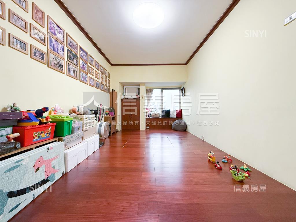 榮總採光通風美四房平車房屋室內格局與周邊環境