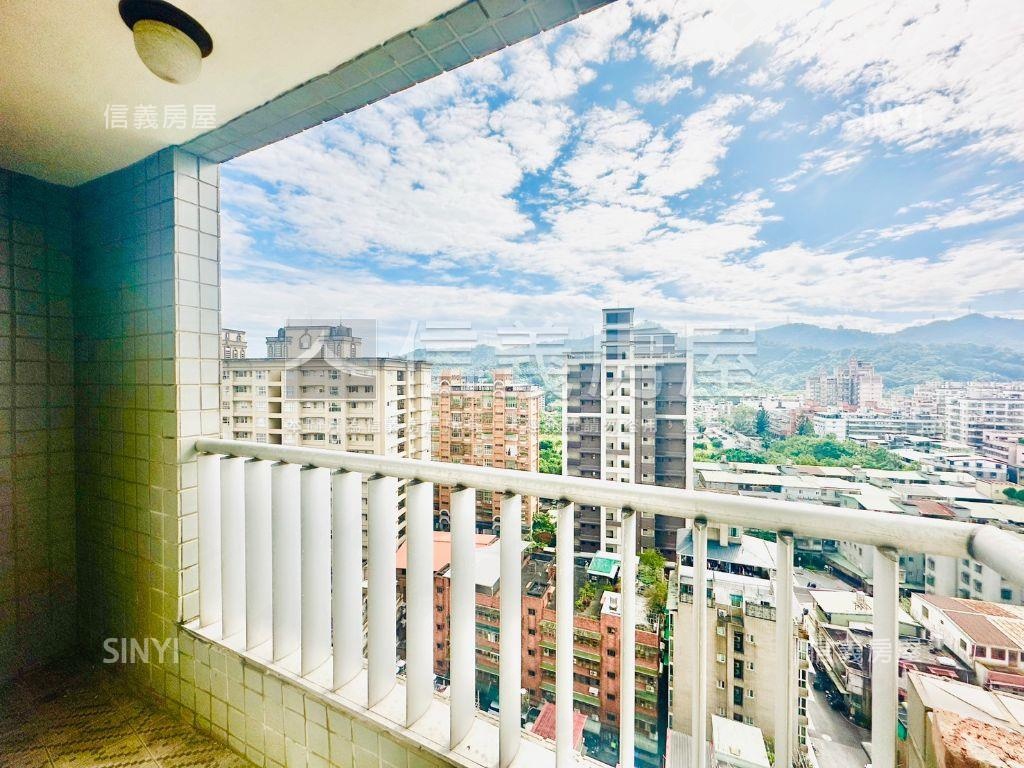 富麗景觀方㊣大２房雙衛浴房屋室內格局與周邊環境
