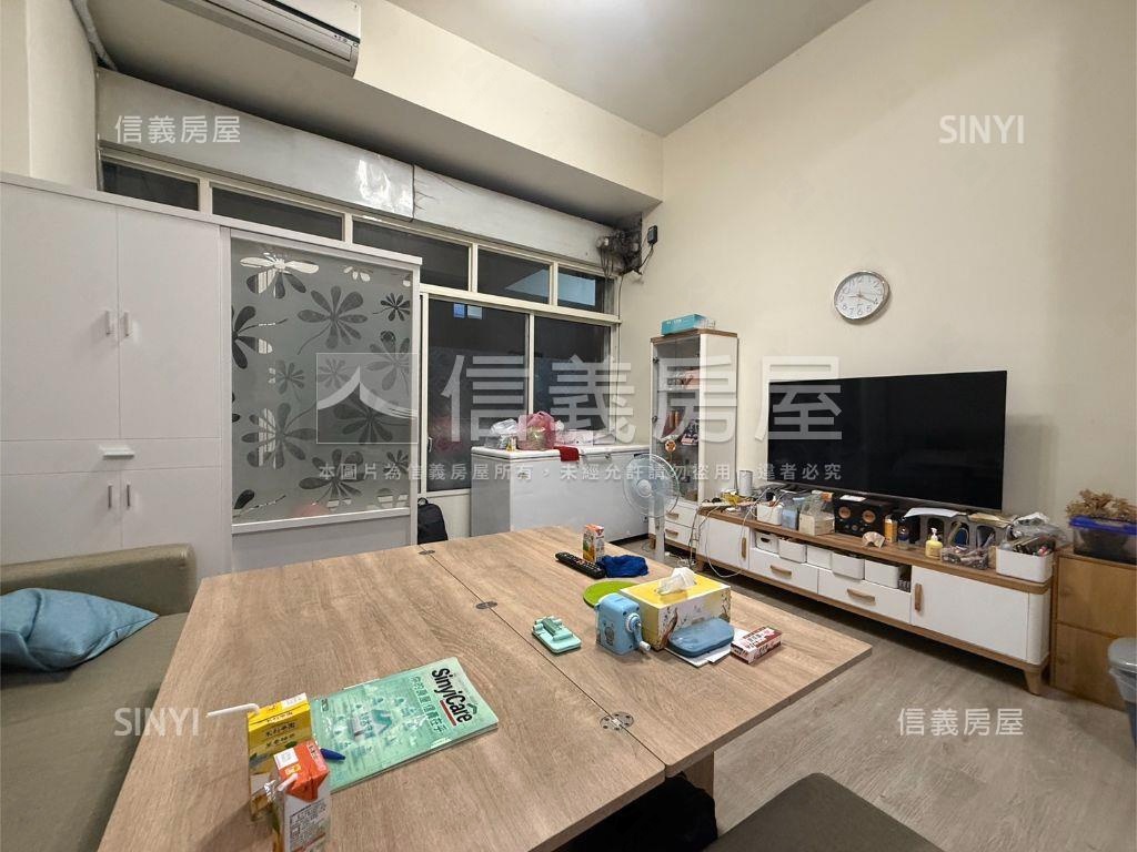 超大三房適合店住房屋室內格局與周邊環境