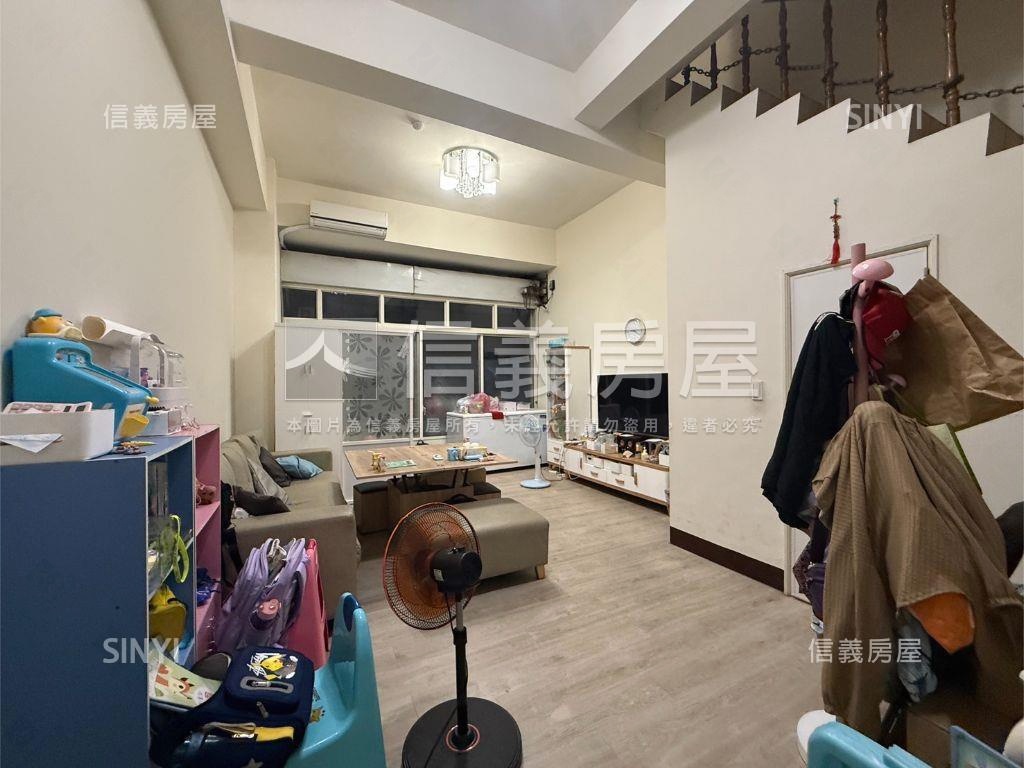 超大三房適合店住房屋室內格局與周邊環境