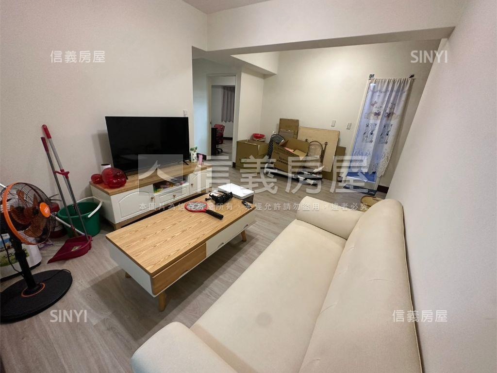 超大三房適合店住房屋室內格局與周邊環境