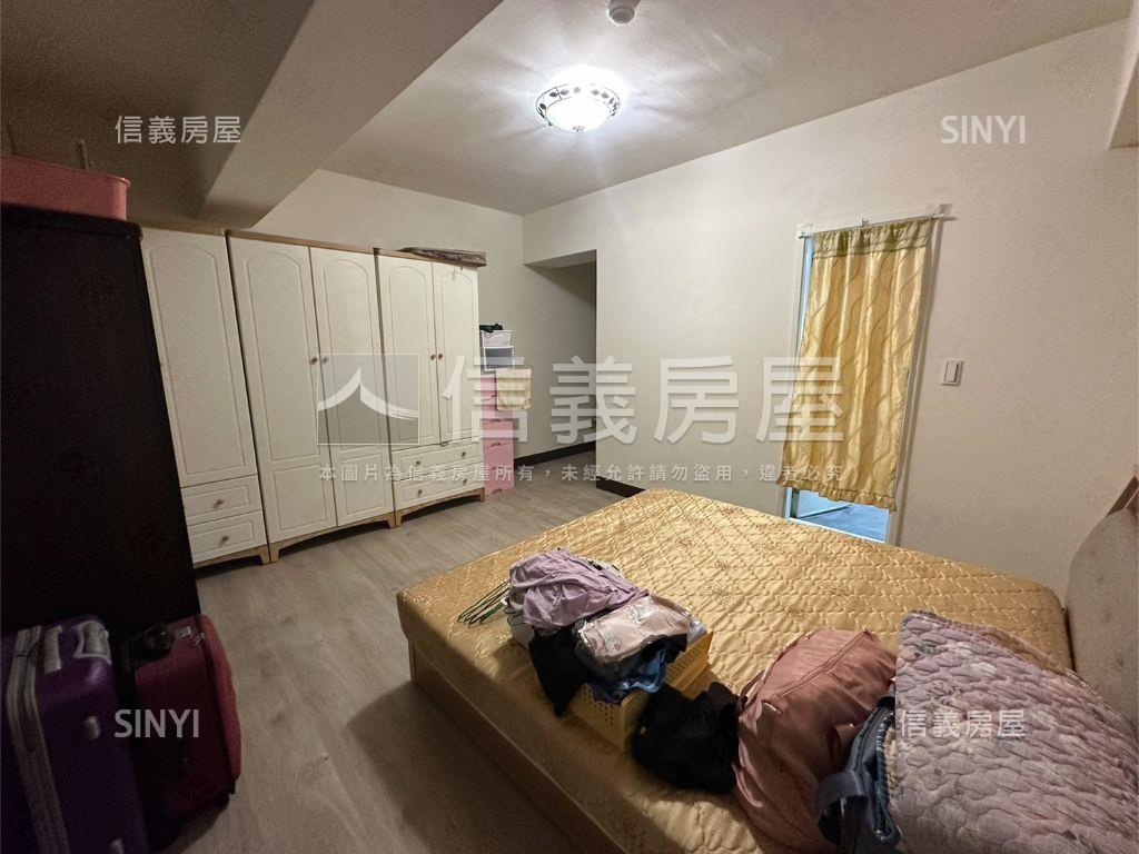 超大三房適合店住房屋室內格局與周邊環境