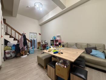 超大三房適合店住