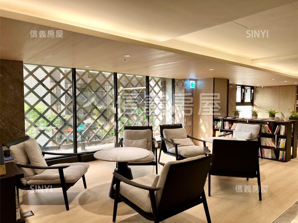 板南線捷運精美兩房好入住房屋室內格局與周邊環境