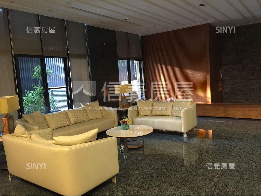 松江南京三房車位房屋室內格局與周邊環境