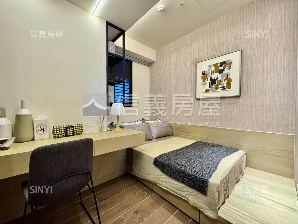 亞灣殷雄精裝美邸雙平車房屋室內格局與周邊環境