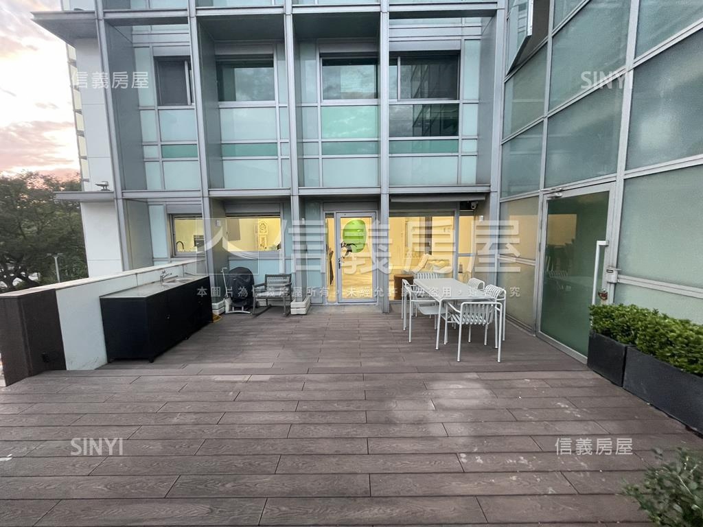 新川普領袖高峰會所房屋室內格局與周邊環境