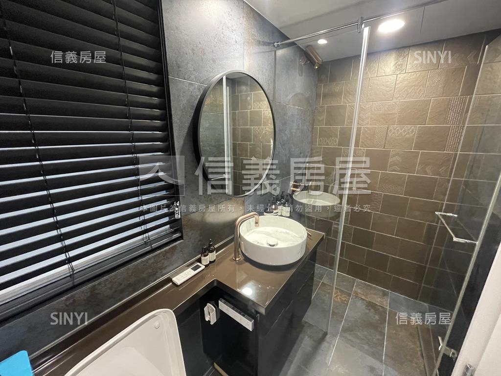 新川普領袖高峰會所房屋室內格局與周邊環境