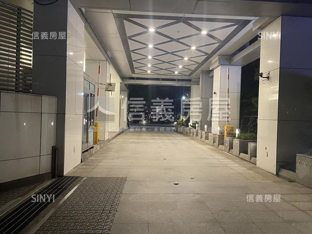 新川普領袖高峰會所房屋室內格局與周邊環境