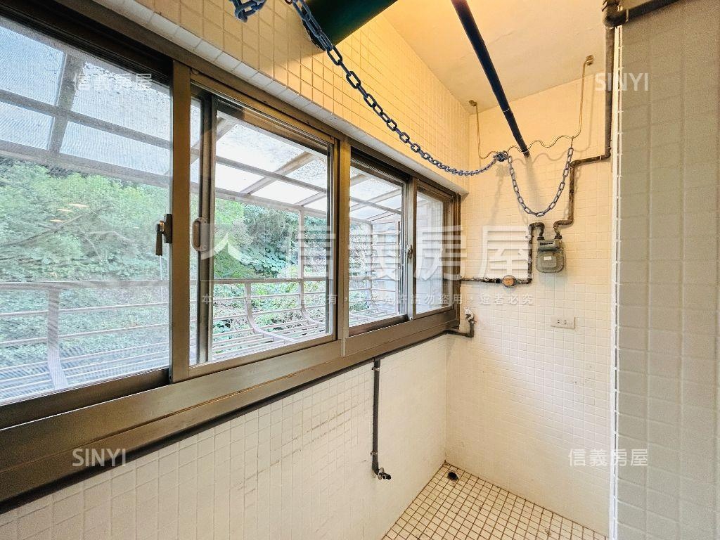 楓丹白露●山河景精裝三房房屋室內格局與周邊環境