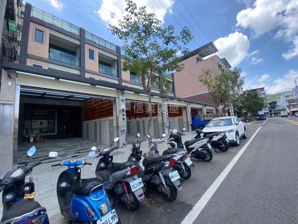 富春路全新臨路透店Ｂ房屋室內格局與周邊環境