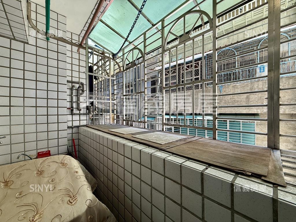 邊間亮麗３房。美房屋室內格局與周邊環境