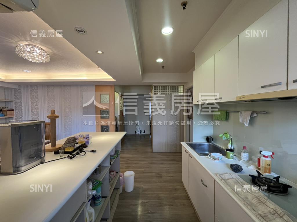 漢口商圈帝王戶大空間四房房屋室內格局與周邊環境