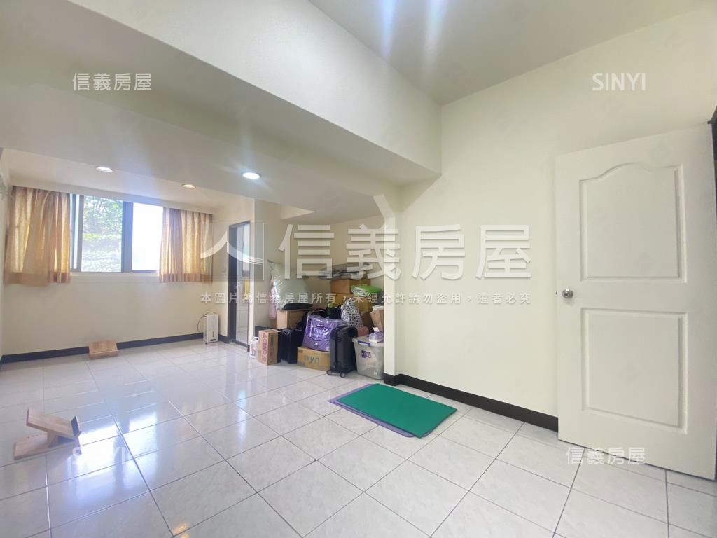 三代同堂學校捷運宅房屋室內格局與周邊環境