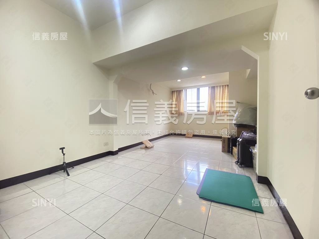 三代同堂學校捷運宅房屋室內格局與周邊環境
