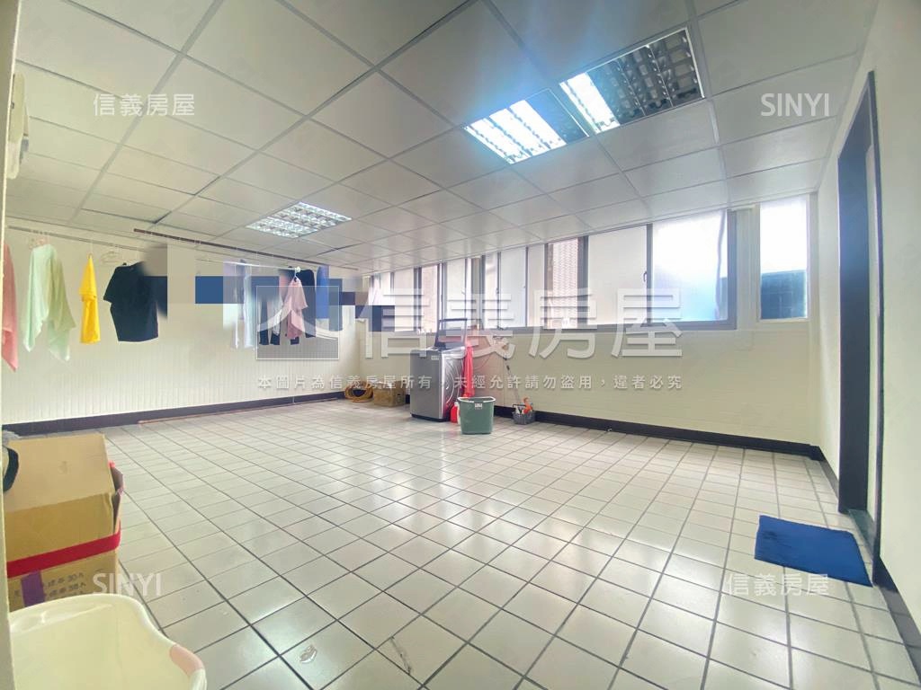 三代同堂學校捷運宅房屋室內格局與周邊環境