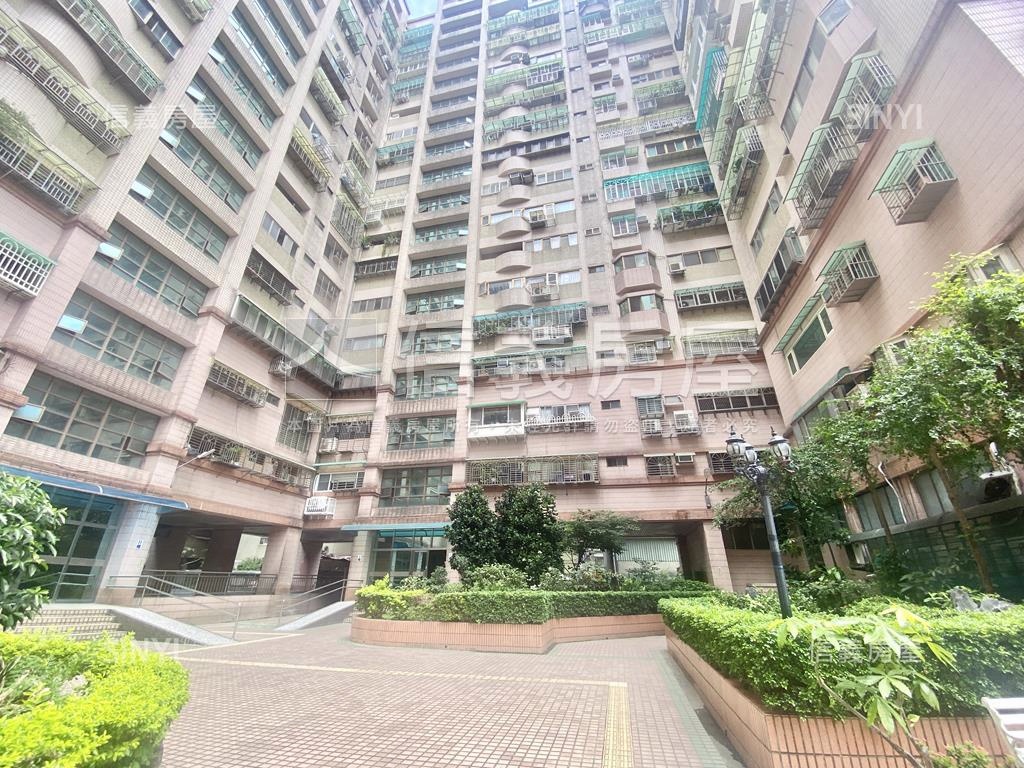 三代同堂學校捷運宅房屋室內格局與周邊環境