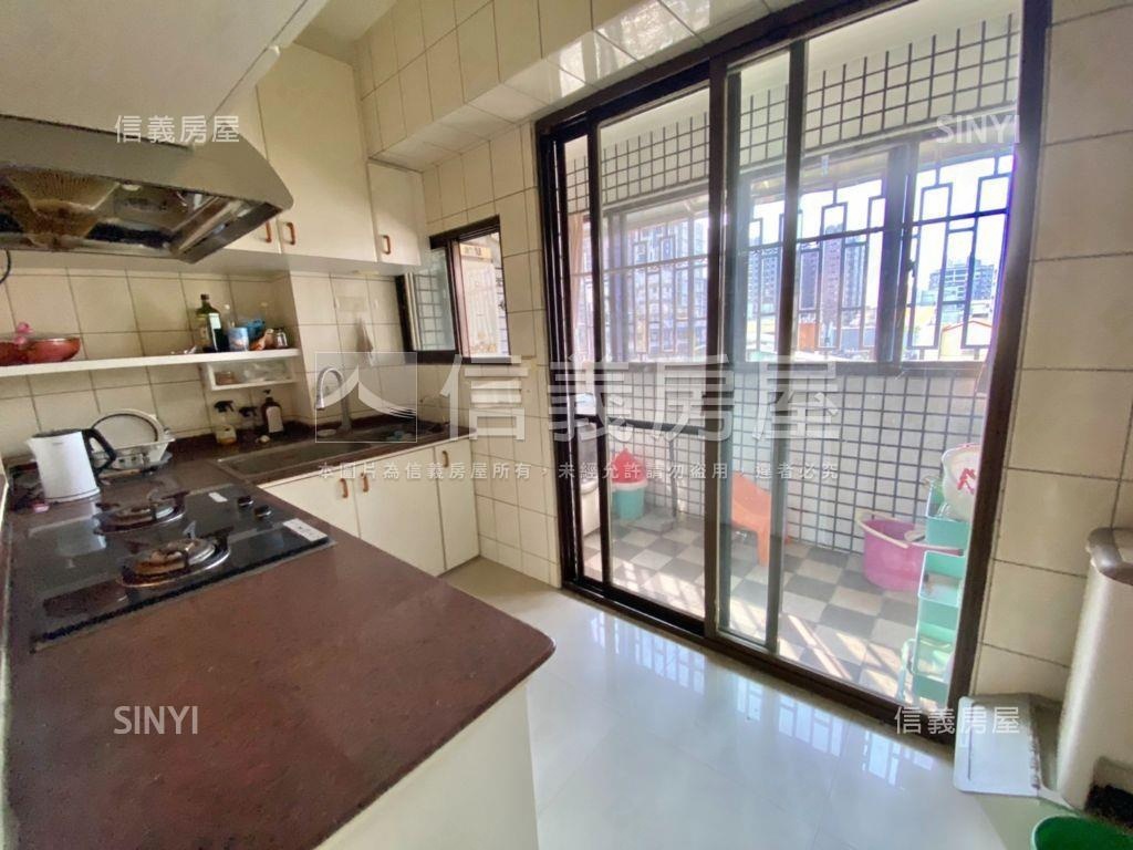 民俗公園捷運『３＋１房』房屋室內格局與周邊環境