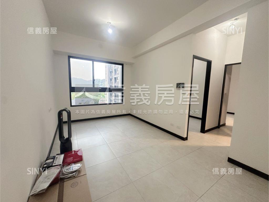 高鐵詠遇山景２房２衛浴房屋室內格局與周邊環境