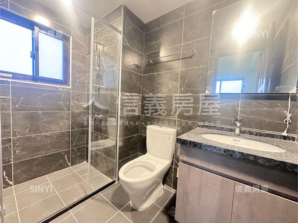 高鐵詠遇山景２房２衛浴房屋室內格局與周邊環境