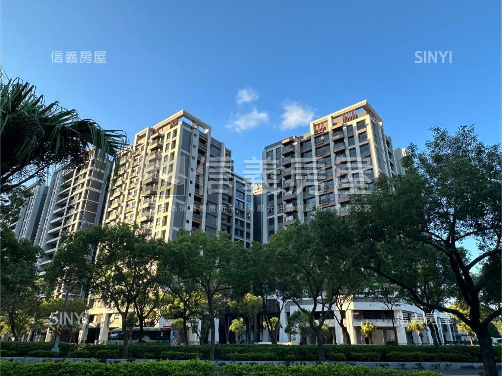 高鐵詠遇山景２房２衛浴房屋室內格局與周邊環境