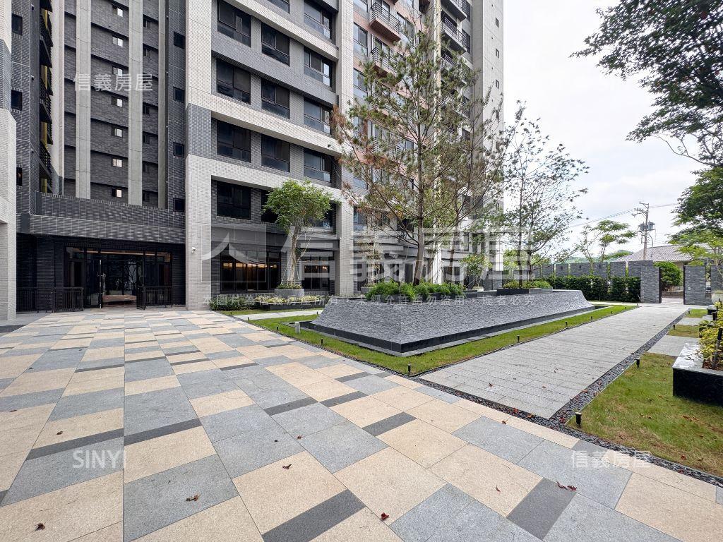 高鐵詠遇山景２房２衛浴房屋室內格局與周邊環境