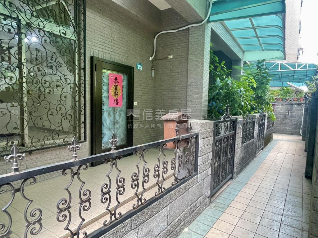 桃李村風樓中樓雙車位房屋室內格局與周邊環境