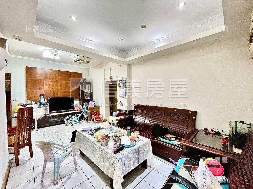 板新捷運機能美寓四房房屋室內格局與周邊環境