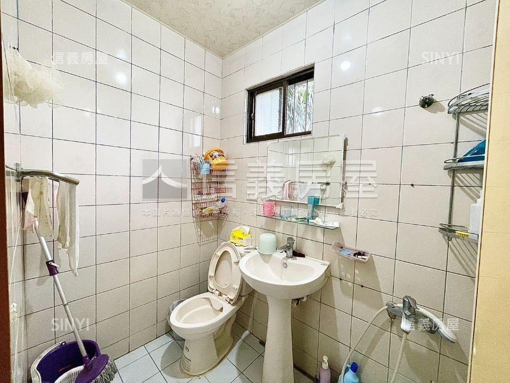 板新捷運機能美寓四房房屋室內格局與周邊環境