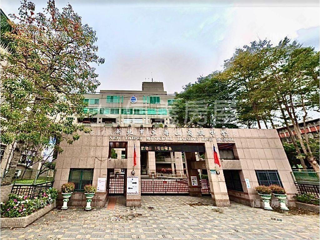 板新捷運機能美寓四房房屋室內格局與周邊環境