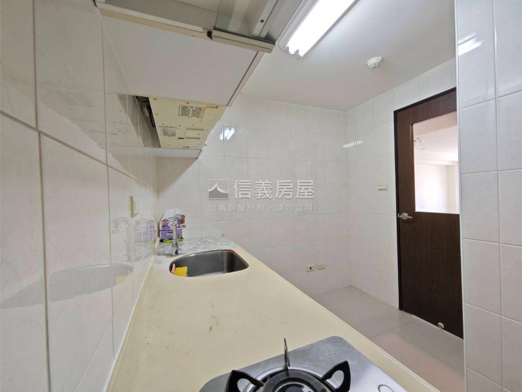 馬上富貴賞壯闊高樓美景房屋室內格局與周邊環境