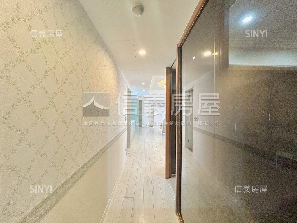 首相極品四房雙車位房屋室內格局與周邊環境