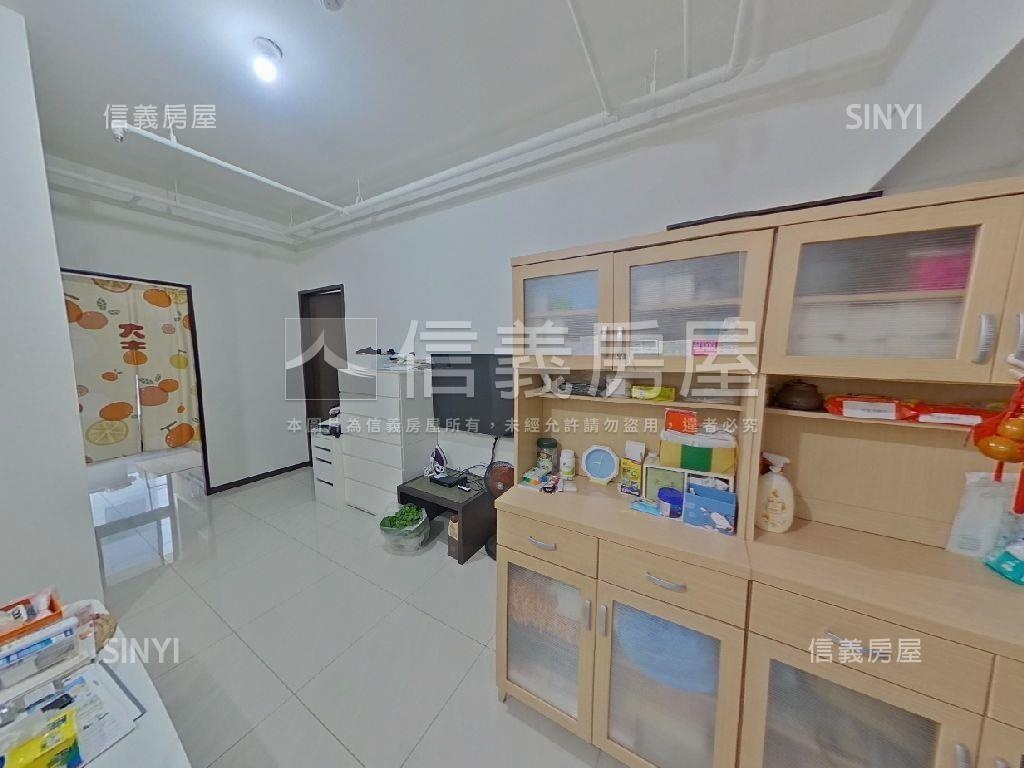 美術白天鵝裝潢高樓美屋房屋室內格局與周邊環境