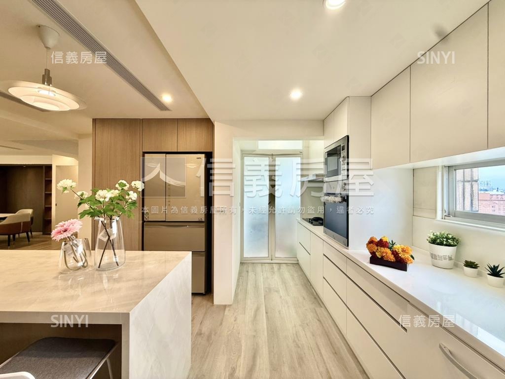 江翠高樓露臺裝潢美屋房屋室內格局與周邊環境