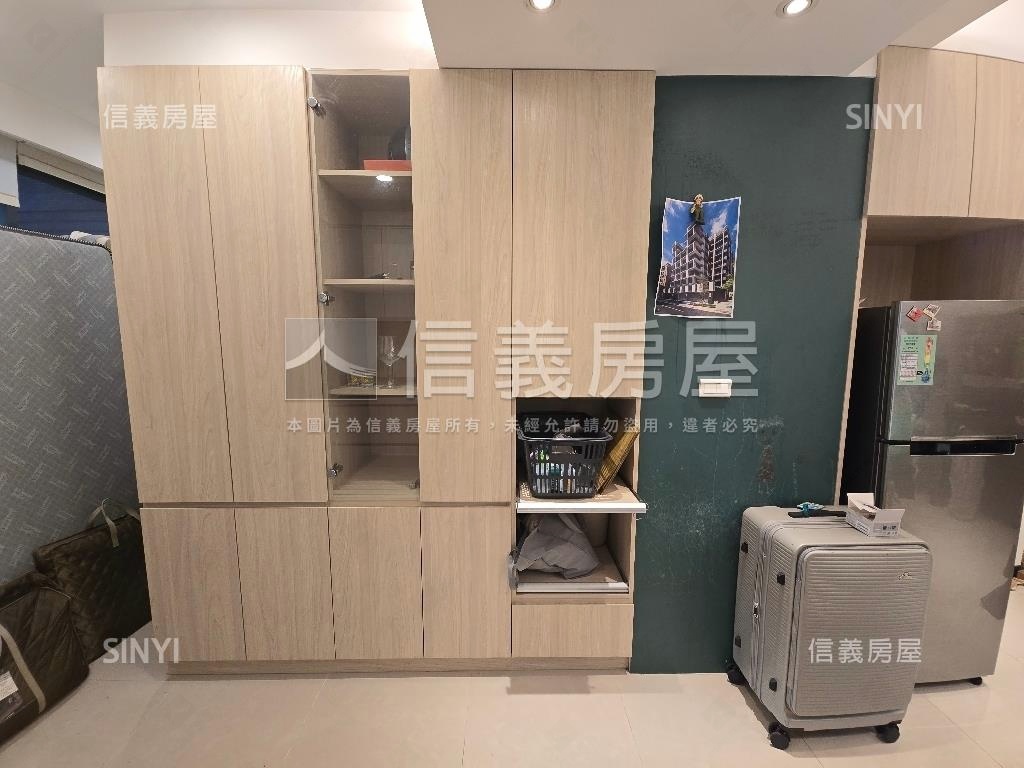 ２５藝。典雅溫馨雙衛浴房屋室內格局與周邊環境