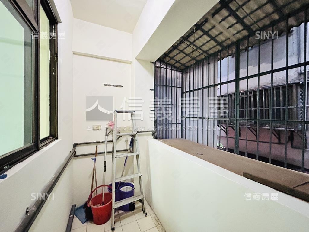 集美面公園華廈２＋１房房屋室內格局與周邊環境