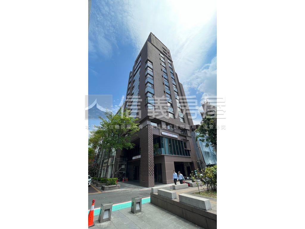 【新美齊硯】近西門捷運站房屋室內格局與周邊環境