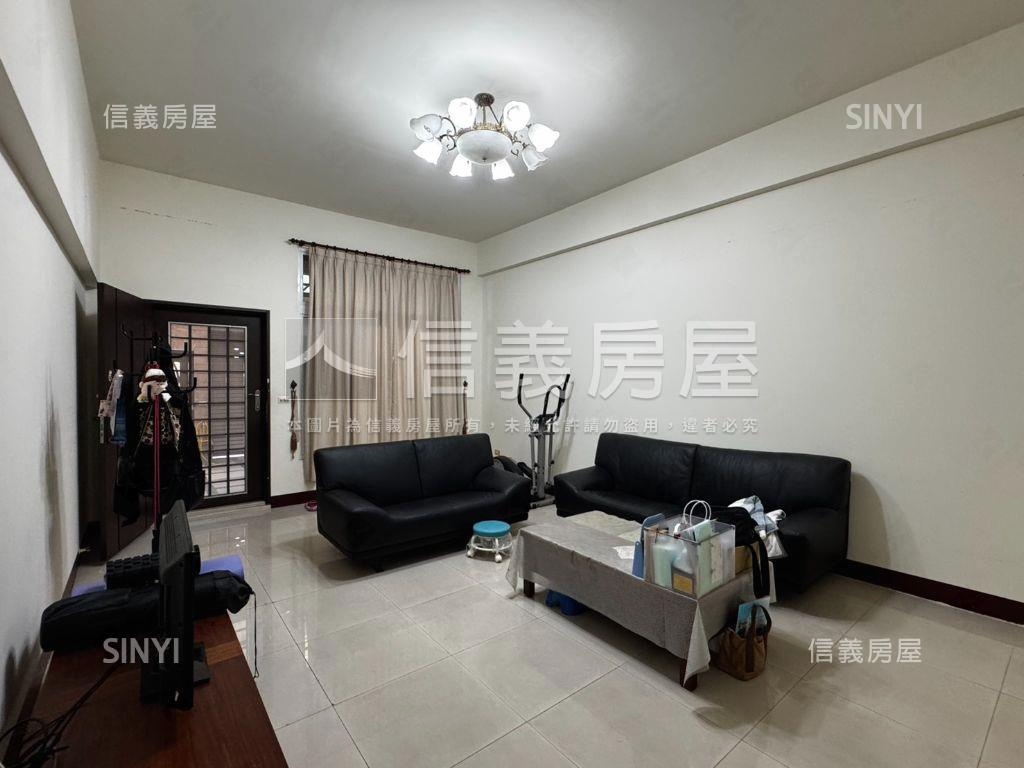 大灣一街車墅房屋室內格局與周邊環境