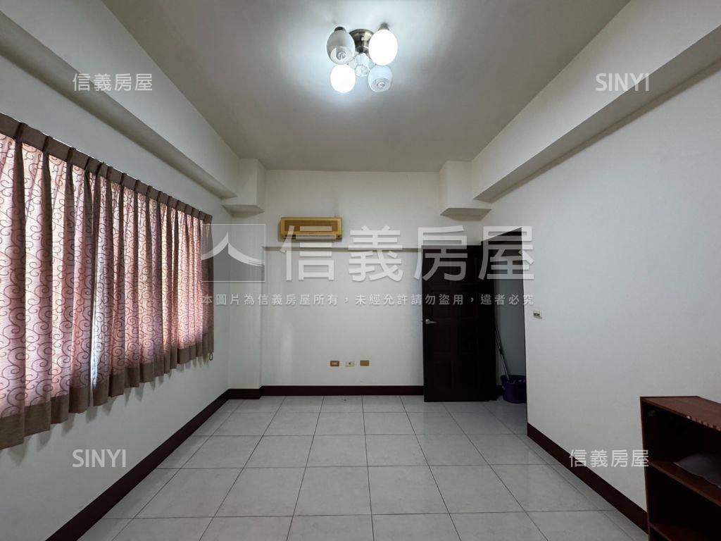 大灣一街車墅房屋室內格局與周邊環境