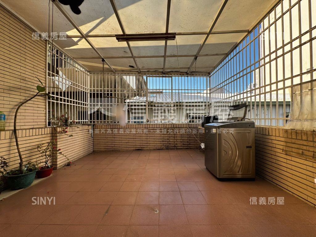 大灣一街車墅房屋室內格局與周邊環境