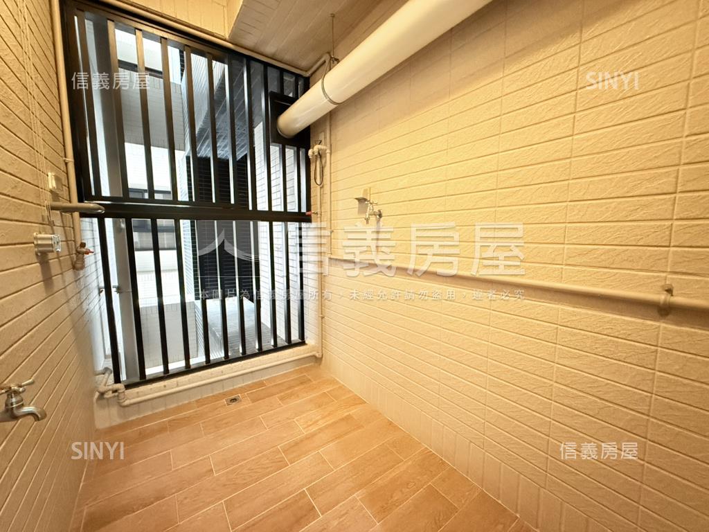 保泰一品三房平車房屋室內格局與周邊環境