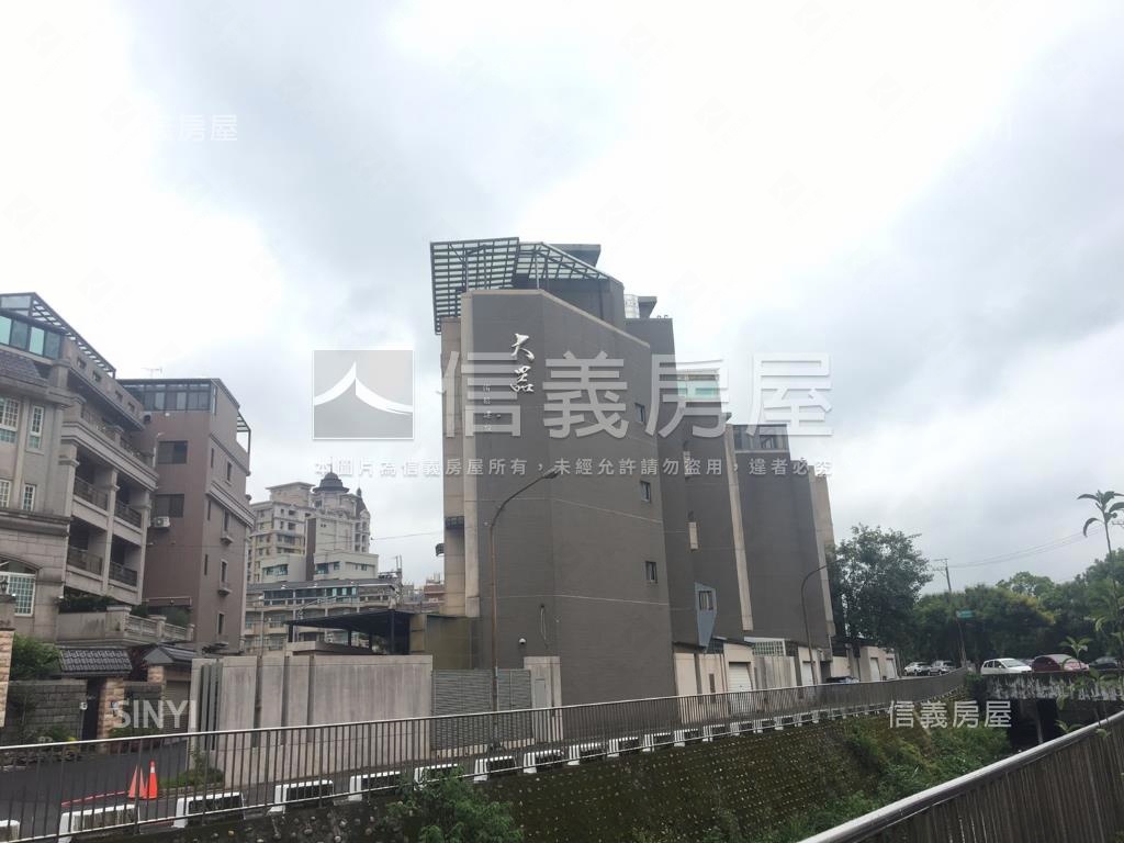 大器現代裝潢別墅稀有釋出房屋室內格局與周邊環境