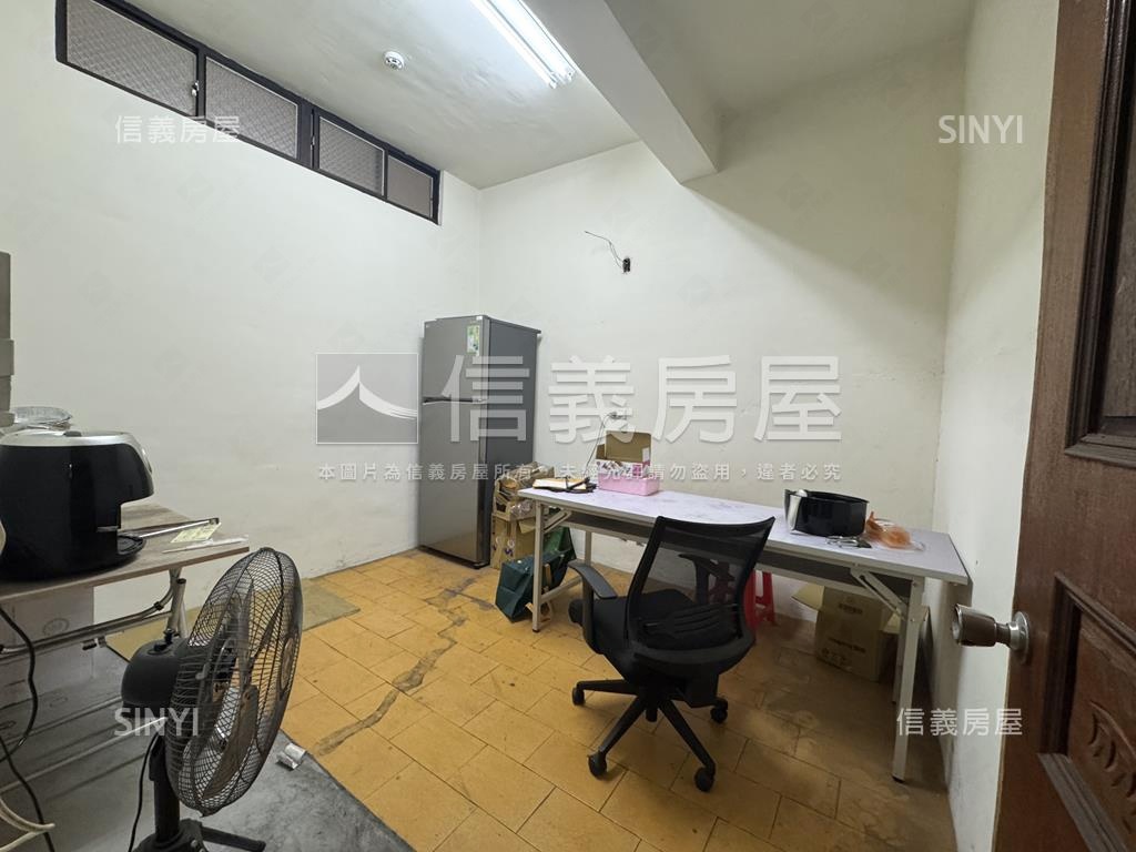 仁德約１２２坪甲工廠房房屋室內格局與周邊環境