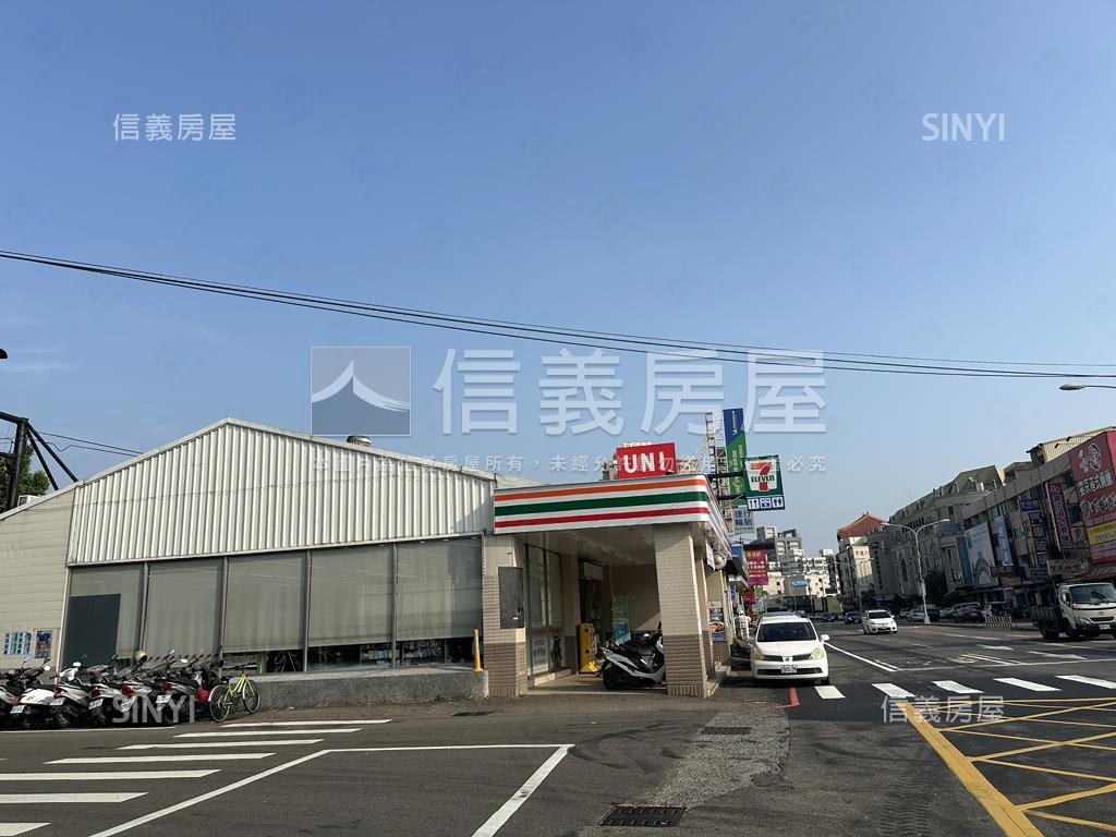 中華西路邊間雙店面透天房屋室內格局與周邊環境